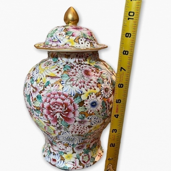 Vintage Millefleurs Japanese PorcelainWare Temple Jar Made in Hong Kong - Picture 9 of 11